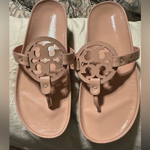 Tory Burch Miller Pink Lug Sandals 
Retail $258. - Picture 1 of 6
